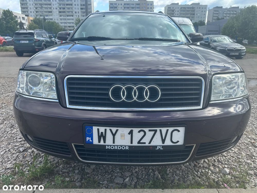 Audi A6 Avant 2.4 - 11