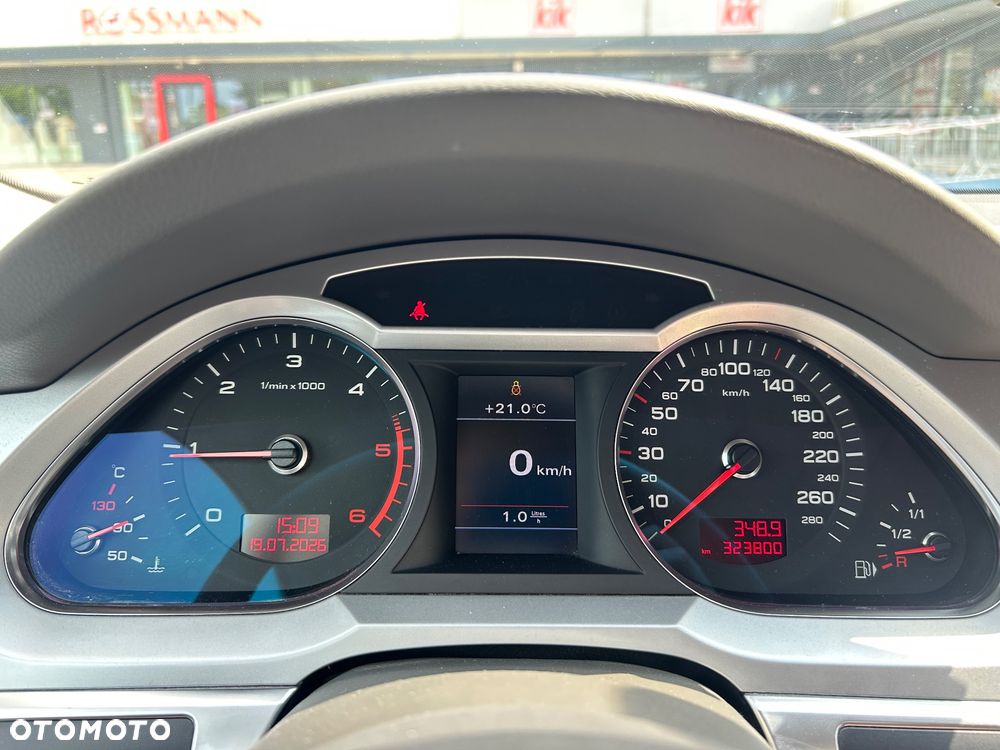 Audi A6 Avant - 19