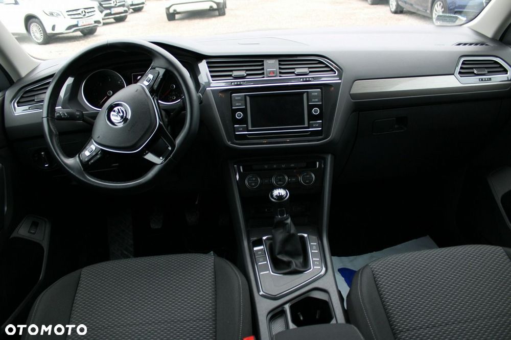 Volkswagen Tiguan Allspace 2.0 TDI SCR Comfortline - 19