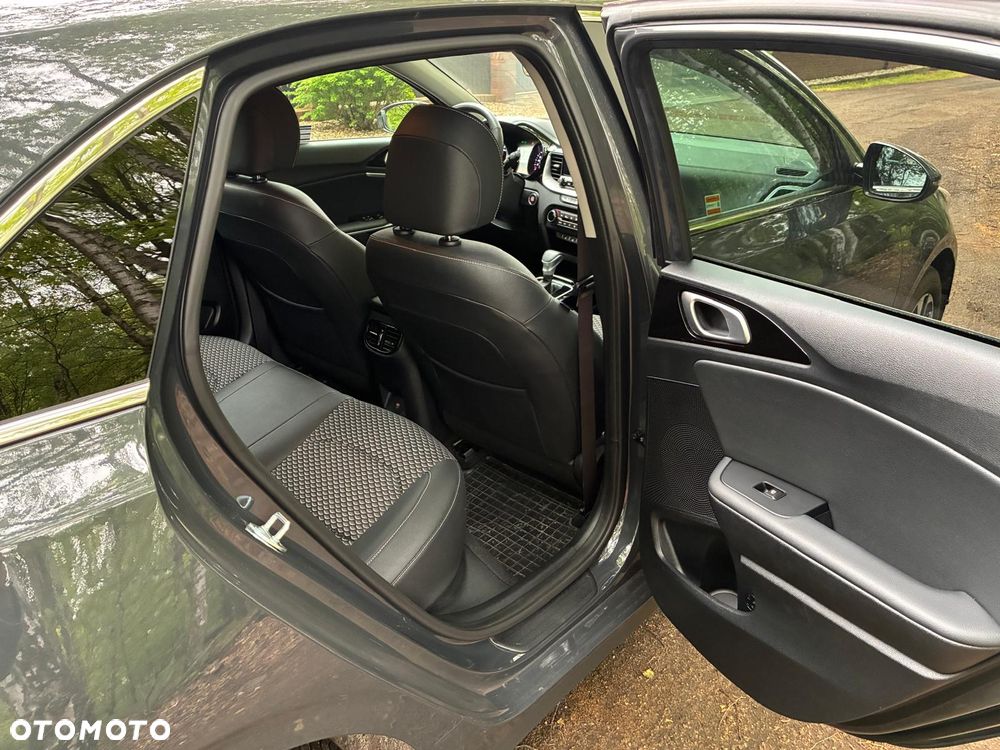 Kia Ceed 1.5 T-GDI Tribute DCT - 10