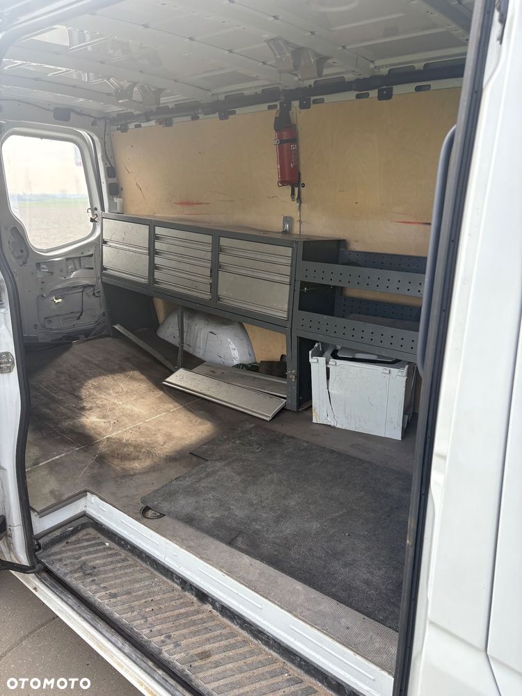 Mercedes-Benz Sprinter 319 - 21