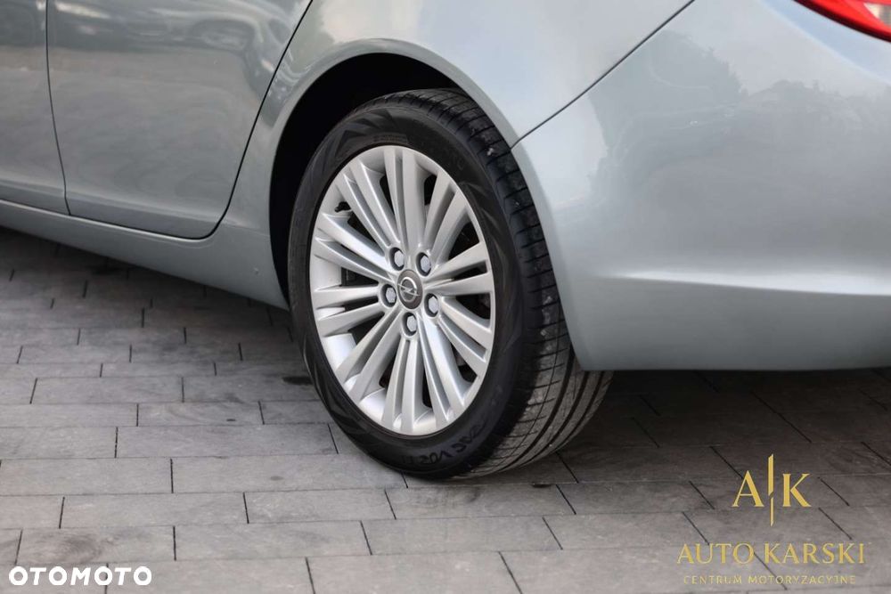 Opel Insignia - 15