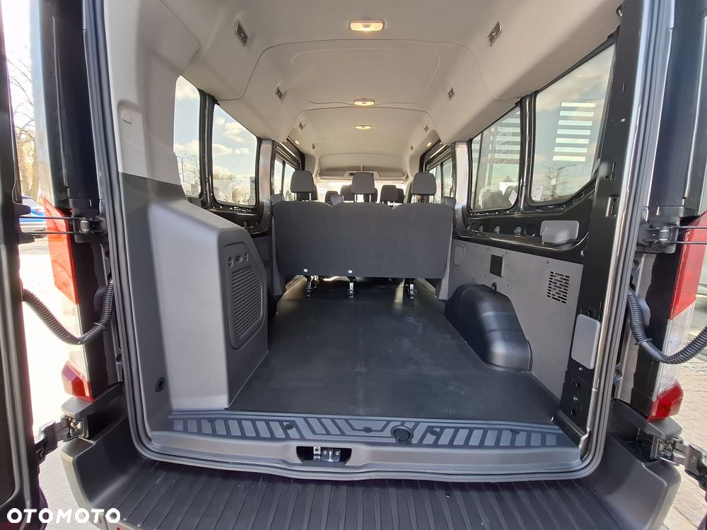 Ford Transit Kombi L3H3 Trend - 18