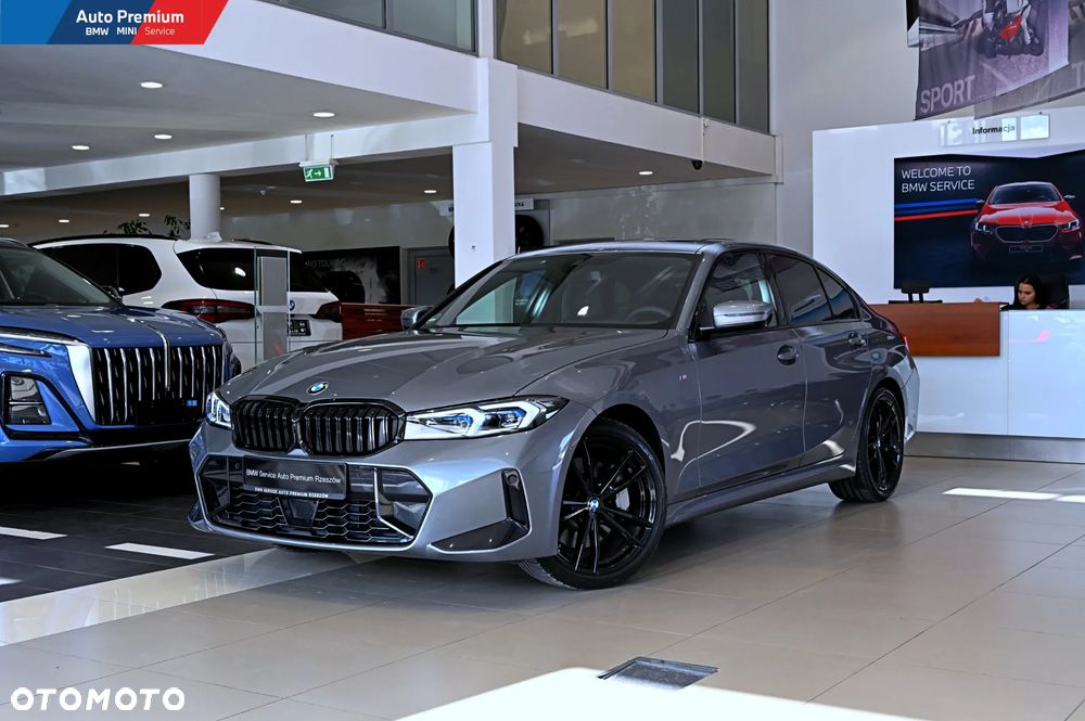 BMW Seria 3 330i xDrive M Sport - 3