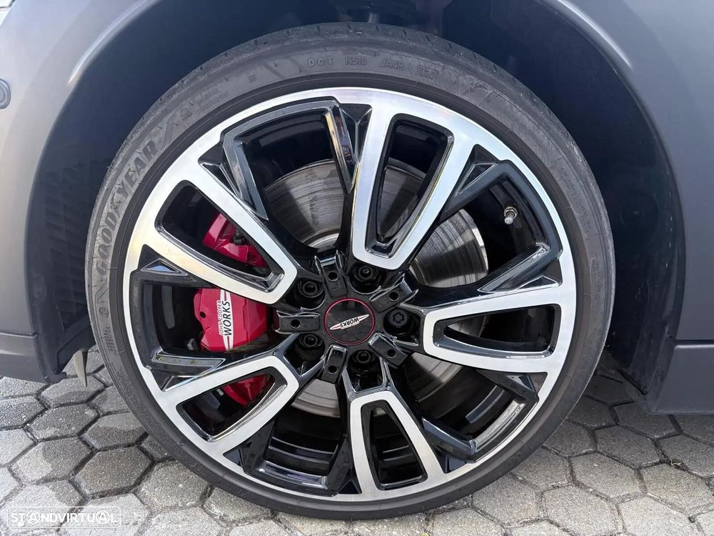 MINI 3 Portas John Cooper Works Auto Desportiva - 11