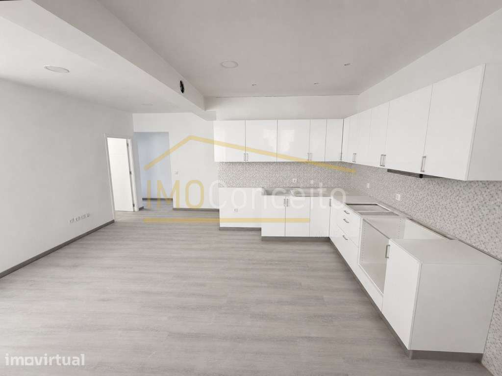 Apartamento T2 + 1 remodelado - Entroncamento - Grande imagem: 3/24