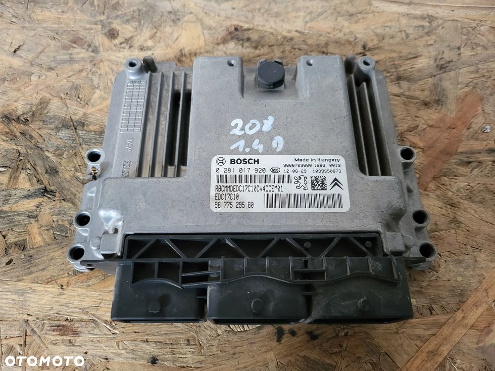 Sterownik komputer silnika Peugeot 208 1.4 E HDI - 1