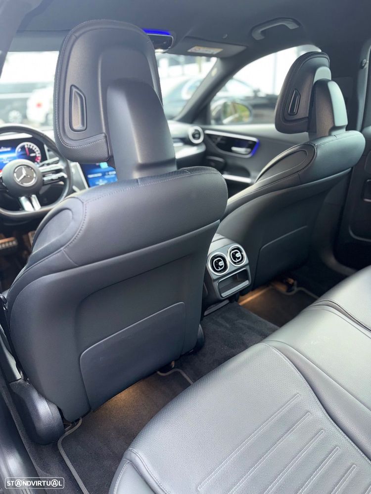 Mercedes-Benz C 300 e T 9G-TRONIC AMG Line - 11