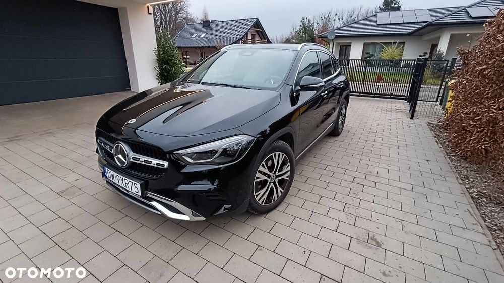 Mercedes-Benz GLA - 1