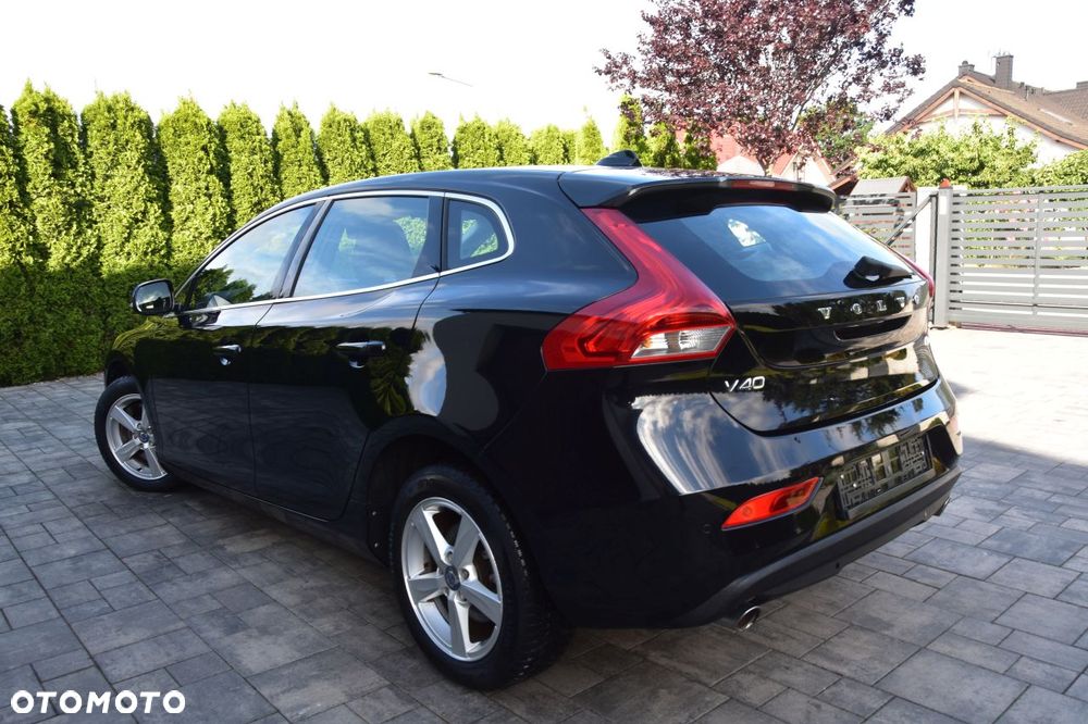 Volvo V40 D4 Drive-E Momentum - 2