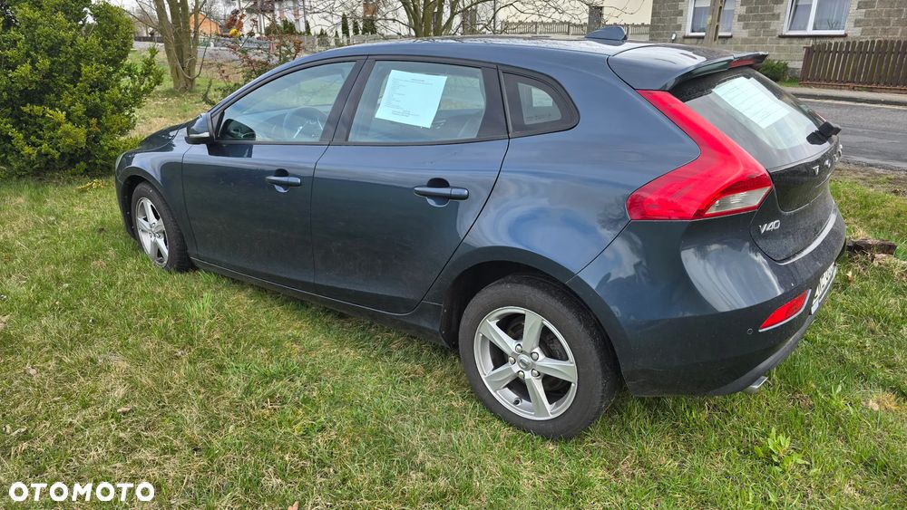 Volvo V40 D3 Drive-E Momentum - 3