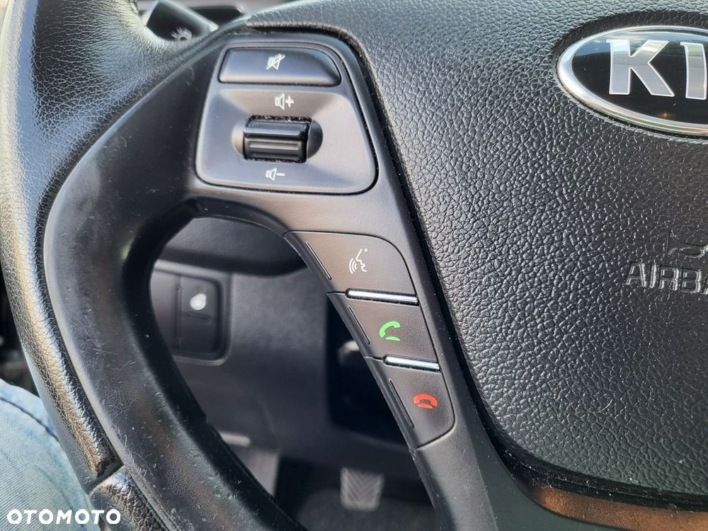 Kia Ceed - 30