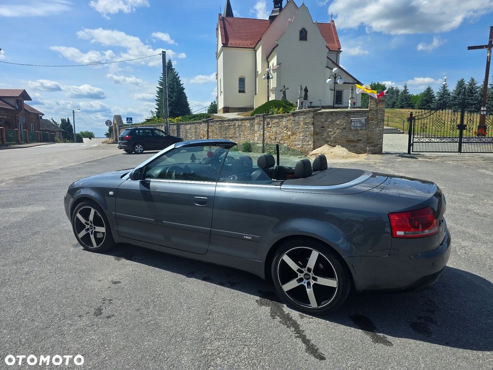 Audi A4 Cabrio - 9