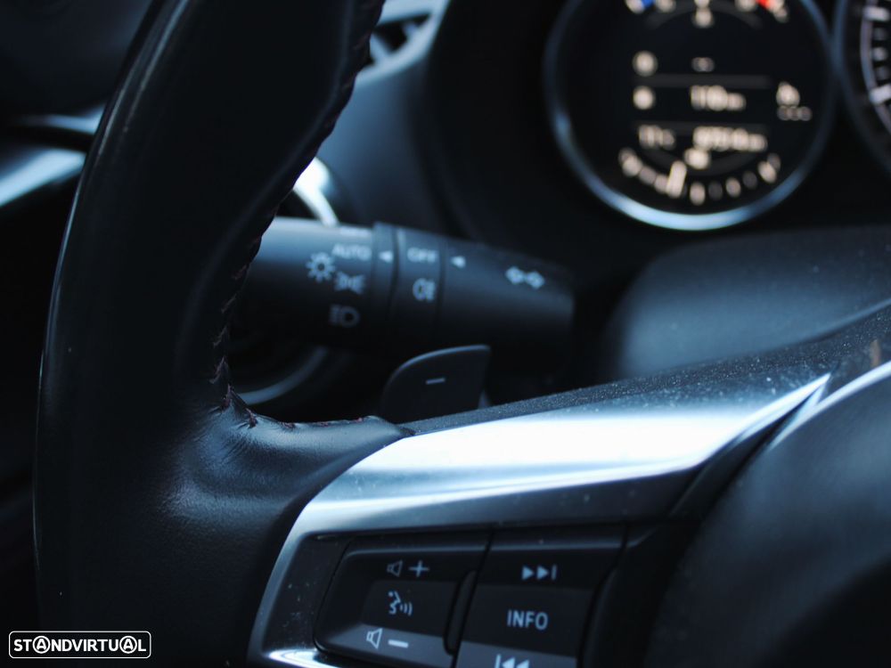 Mazda MX-5 MZR 2.0 RF Sky.Excell. Navi AT - 12