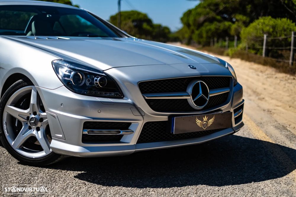 Mercedes-Benz SLK 250 (BlueEFFICIENCY) 7G-TRONIC - 5