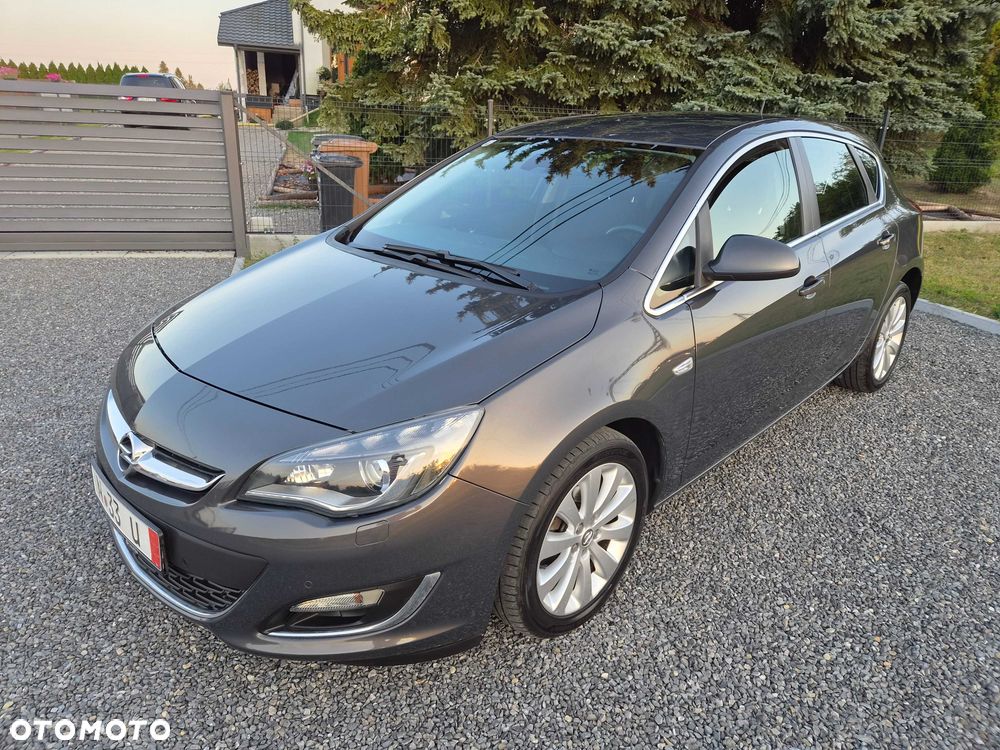 Opel Astra 2013 photo 5