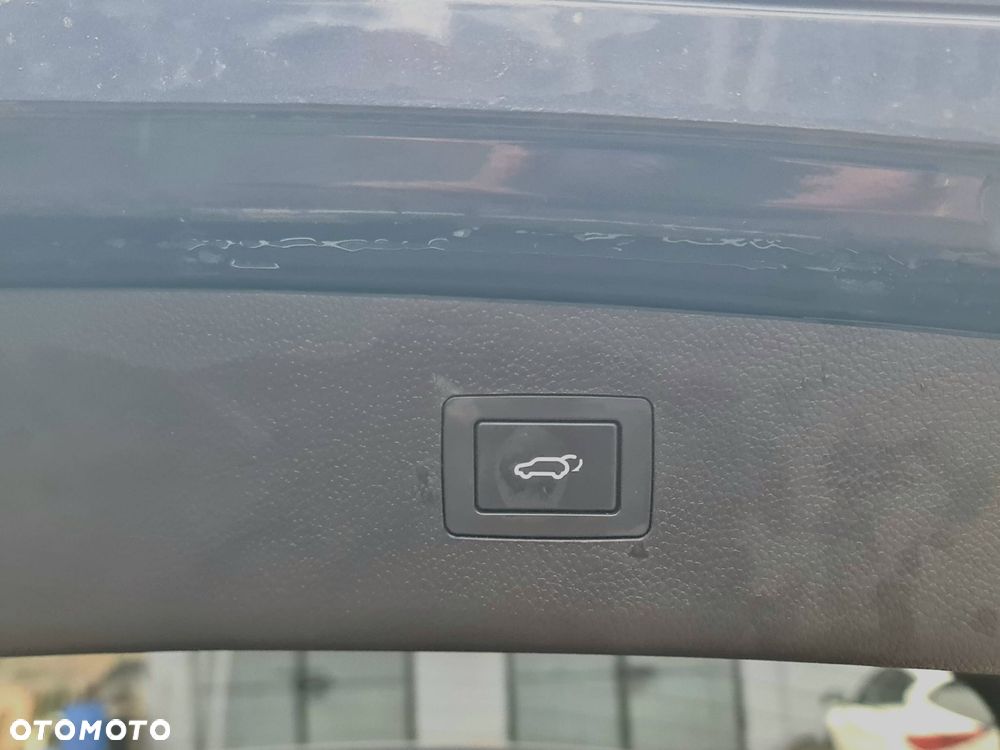 Hyundai i40 Kombi blue 1.7 CRDi DCT Premium - 23