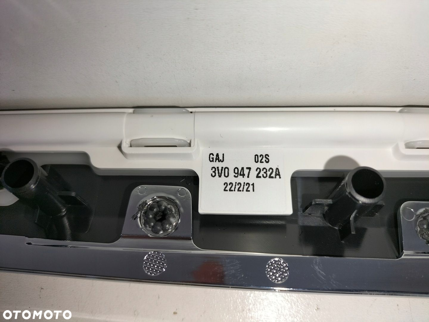 Listwa tapicerki tył prawa SKODA SUPERB III 15- - 5