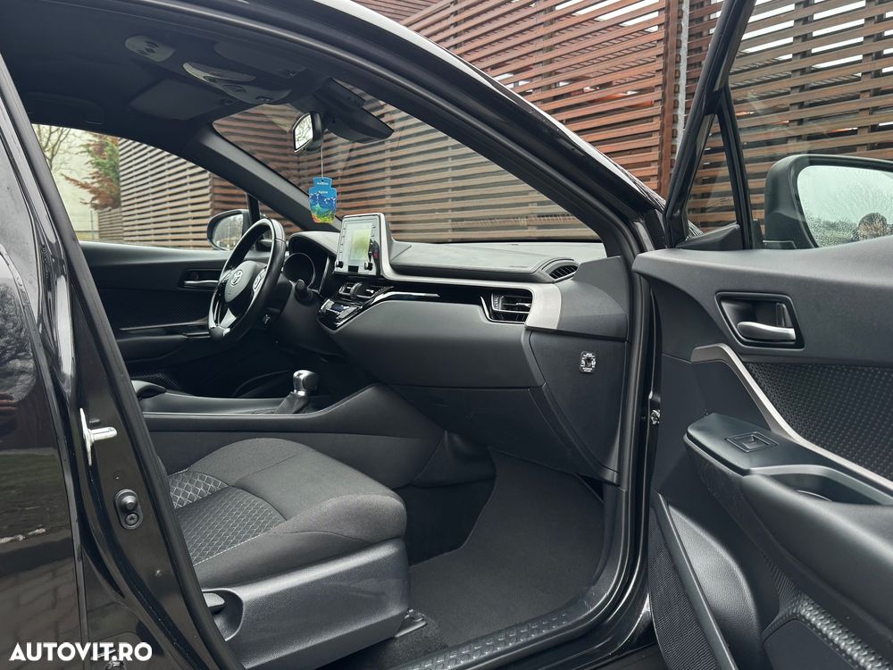 Toyota C-HR 2.0 Style Selection - 17