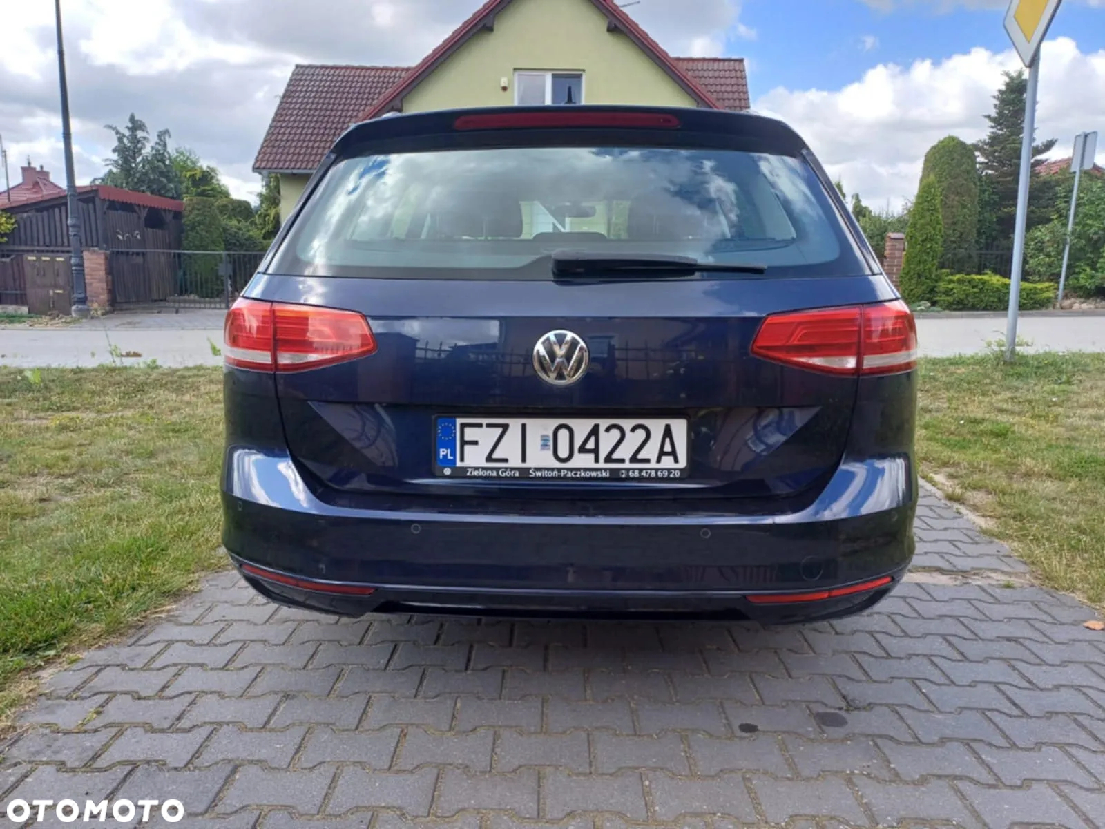 Volkswagen Passat 2.0 TDI BMT Comfortline - 4