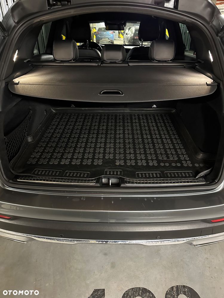 Mercedes-Benz GLC 250 4Matic 9G-TRONIC AMG Line - 17