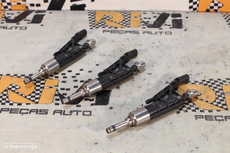 Injetor Bmw 1 (F20)  13537639990 / 7639990 / 0261500539 / 0261500140 - 1