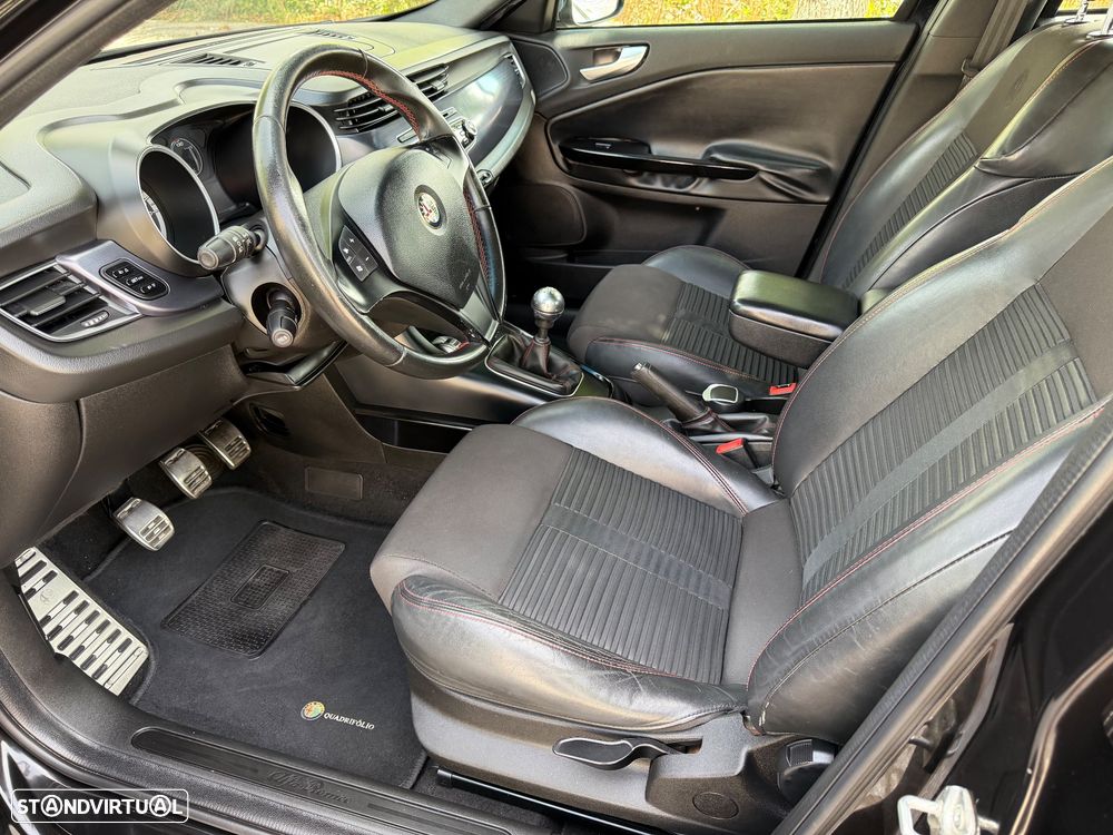 Alfa Romeo Giulietta 1.6 JTDM Exclusive - 6