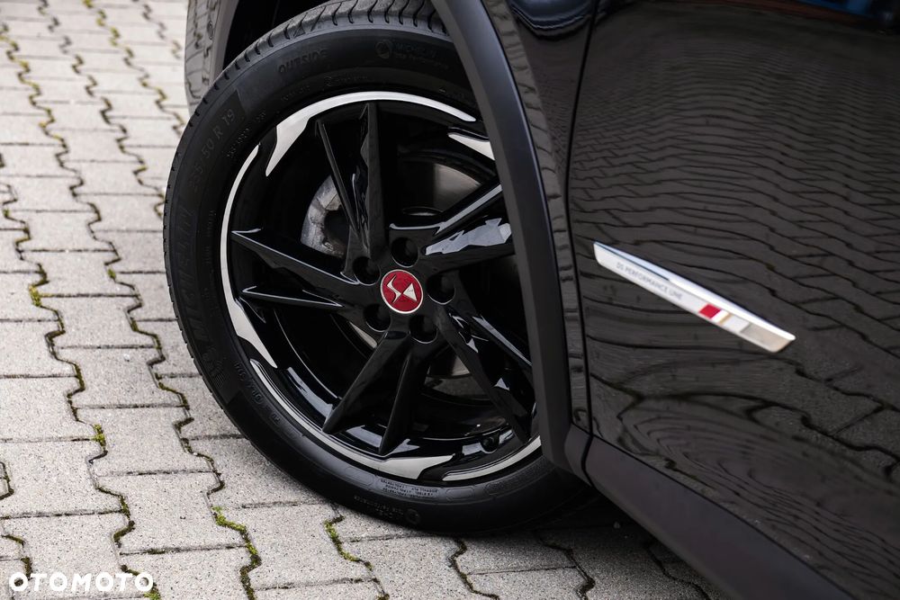 DS Automobiles DS 7 Crossback 1.6 PureTech Performance Line + - 11