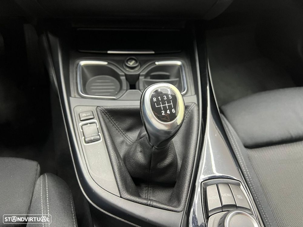 BMW 116 d EDynamics Line Sport - 34