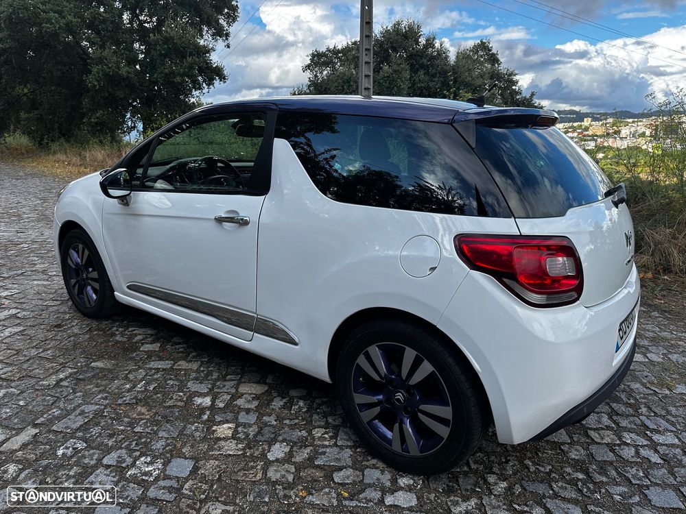 Citroën DS3 1.6 e-HDi So Chic - 11