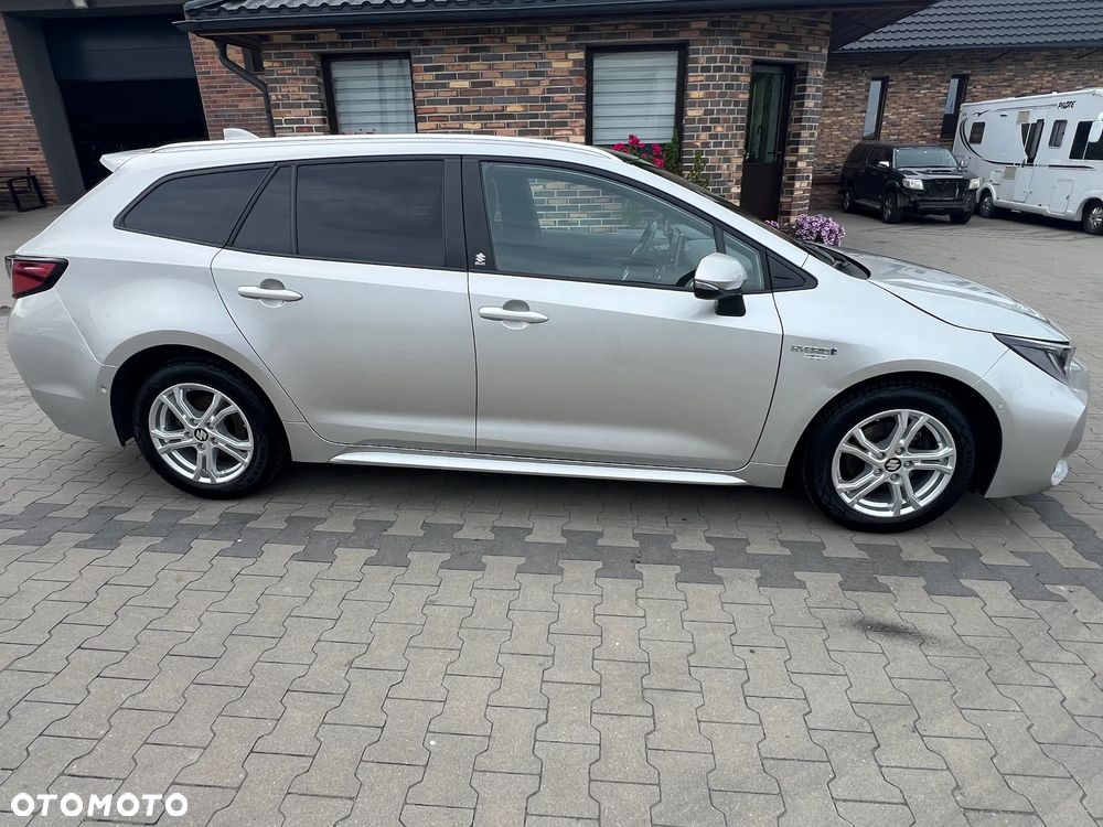 Suzuki Swace 1.8 Hybrid Premium Plus CVT - 2