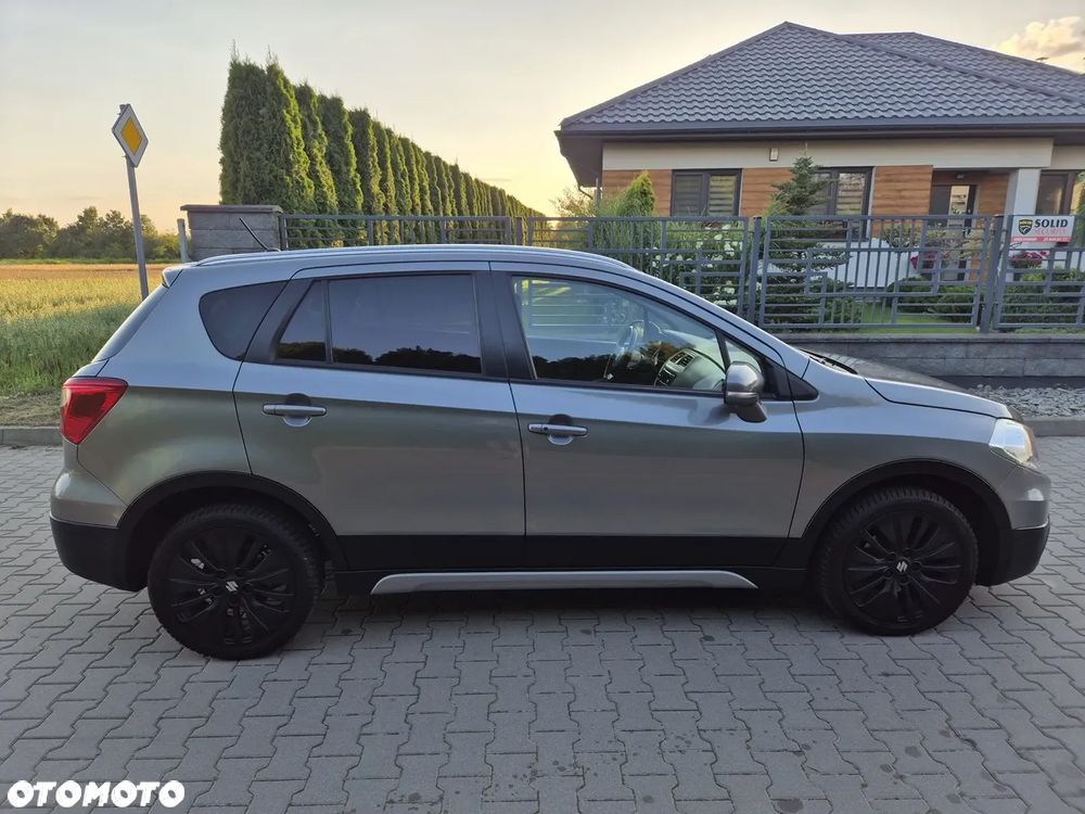 Suzuki SX4 S-Cross - 12