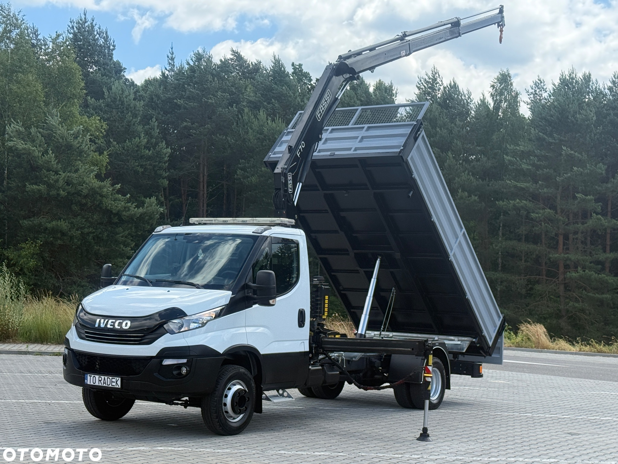 Iveco DAILY 72-180 3.0 HPI 180KM * HDS FASSI F70 * 3200 Udźwig * Wywrotka 3 Stronna * ŚWIETNY STAN! - 22