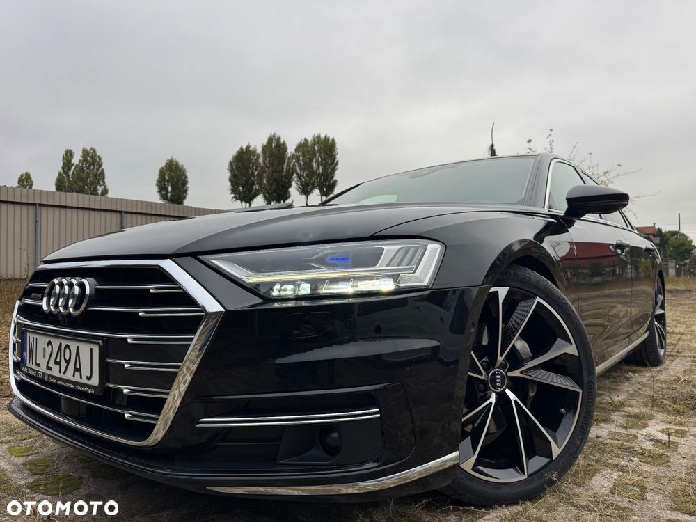 Audi A8 2021 photo 2