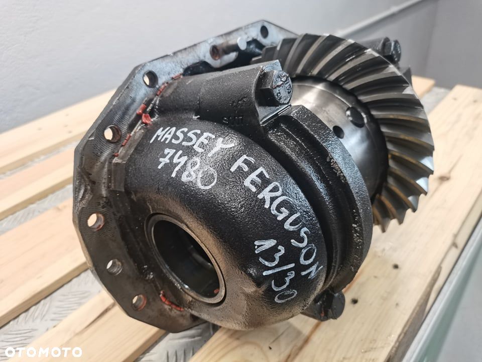 Mechanizm różnicowy Massey Ferguson 7480 {Dana} - 7