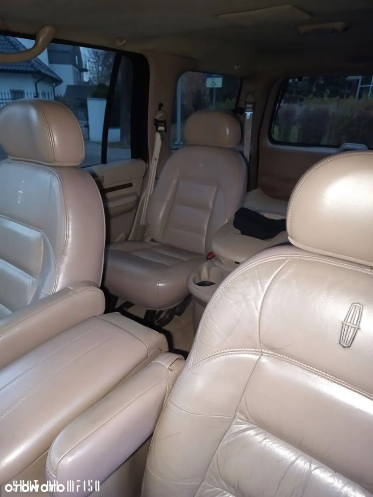 Lincoln Navigator 5.4 4WD - 19