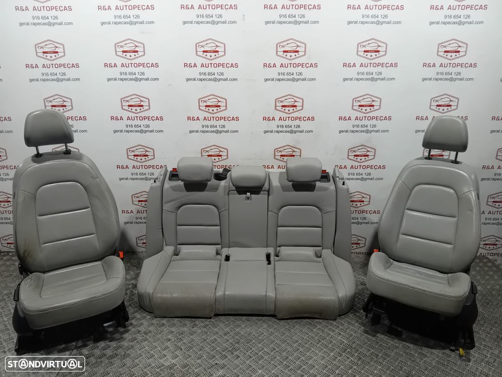 Conjunto de Bancos Audi A4 B8 em Pele Originais - 1