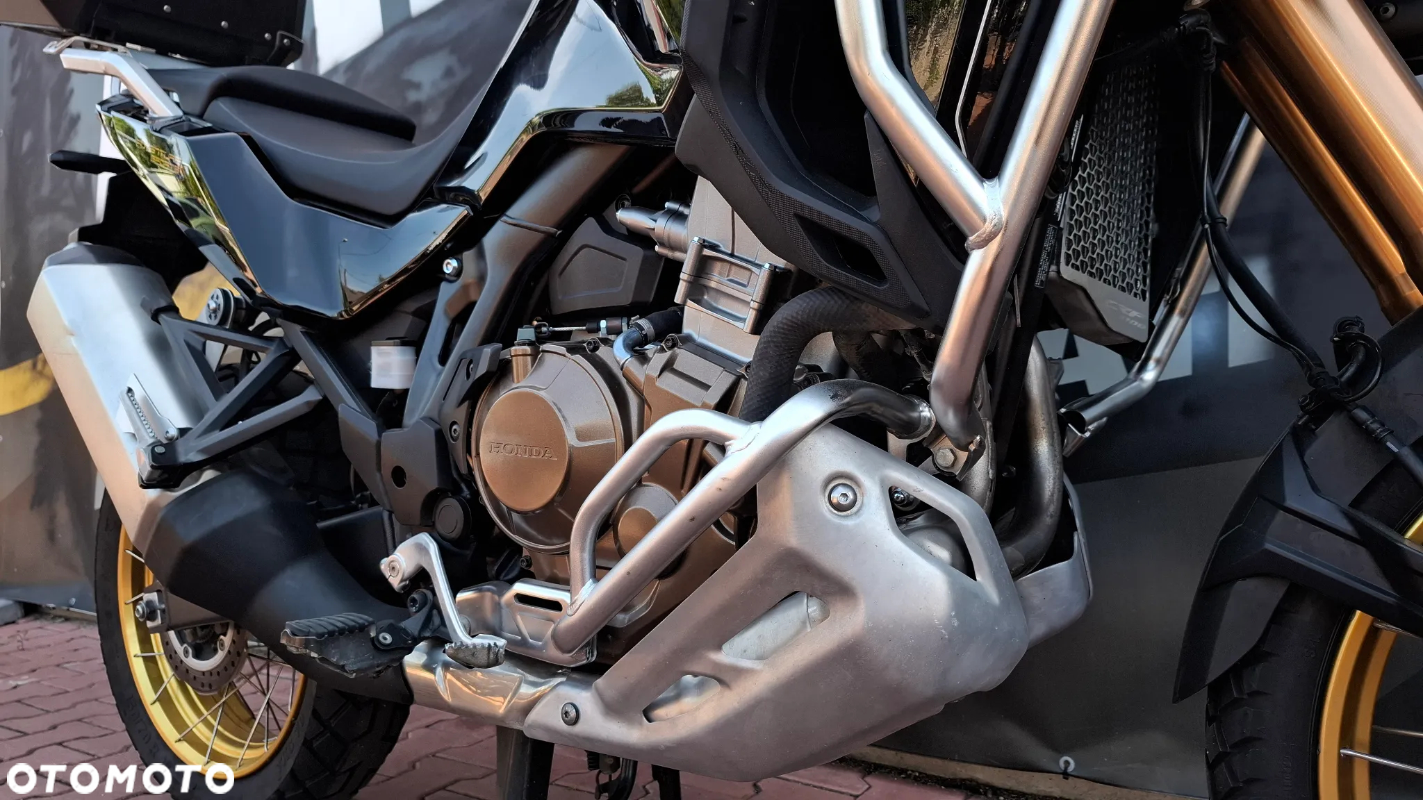 Honda CRF - 16