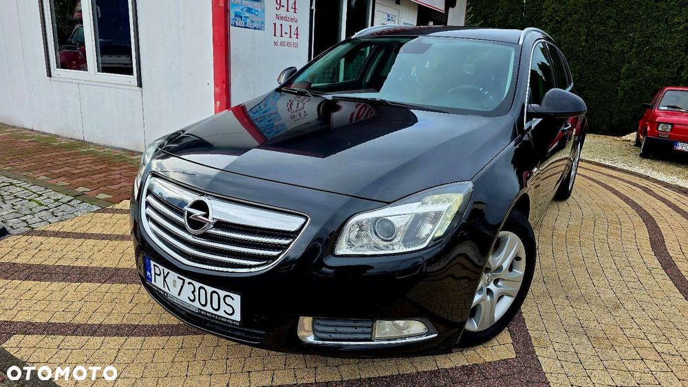 Opel Insignia - 1