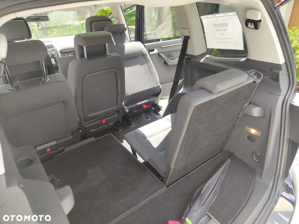Volkswagen Touran 2.0 TDI DPF Comfortline DSG - 25