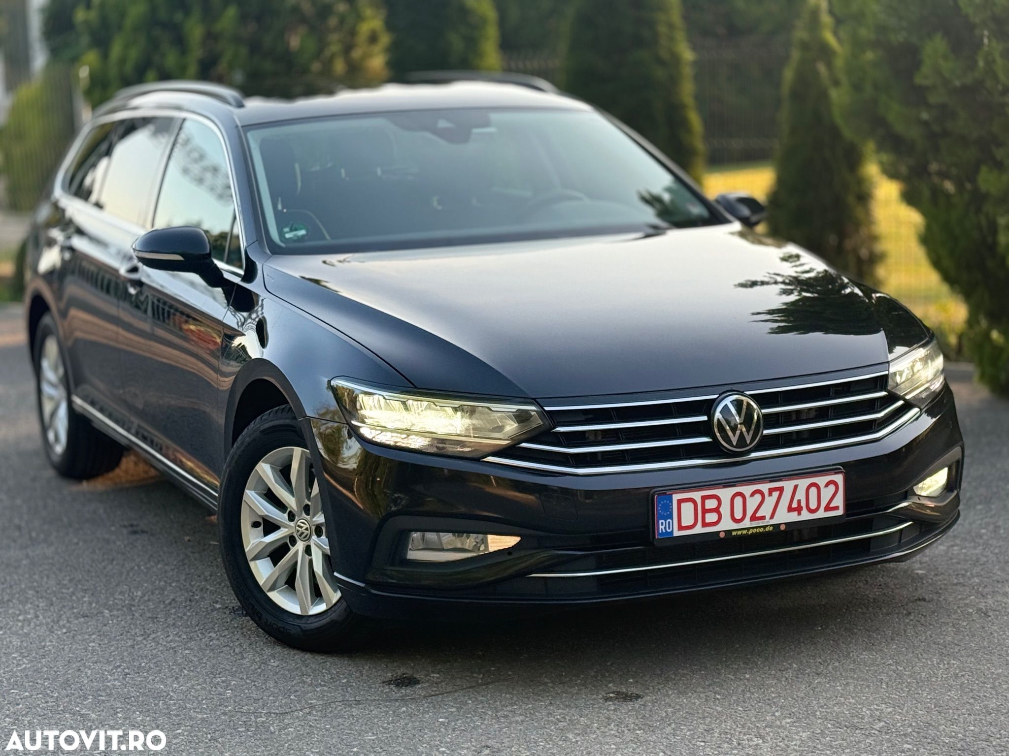 Volkswagen Passat 2.0 TDI DSG Trendline - 1