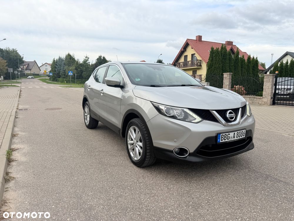 Nissan Qashqai - 2