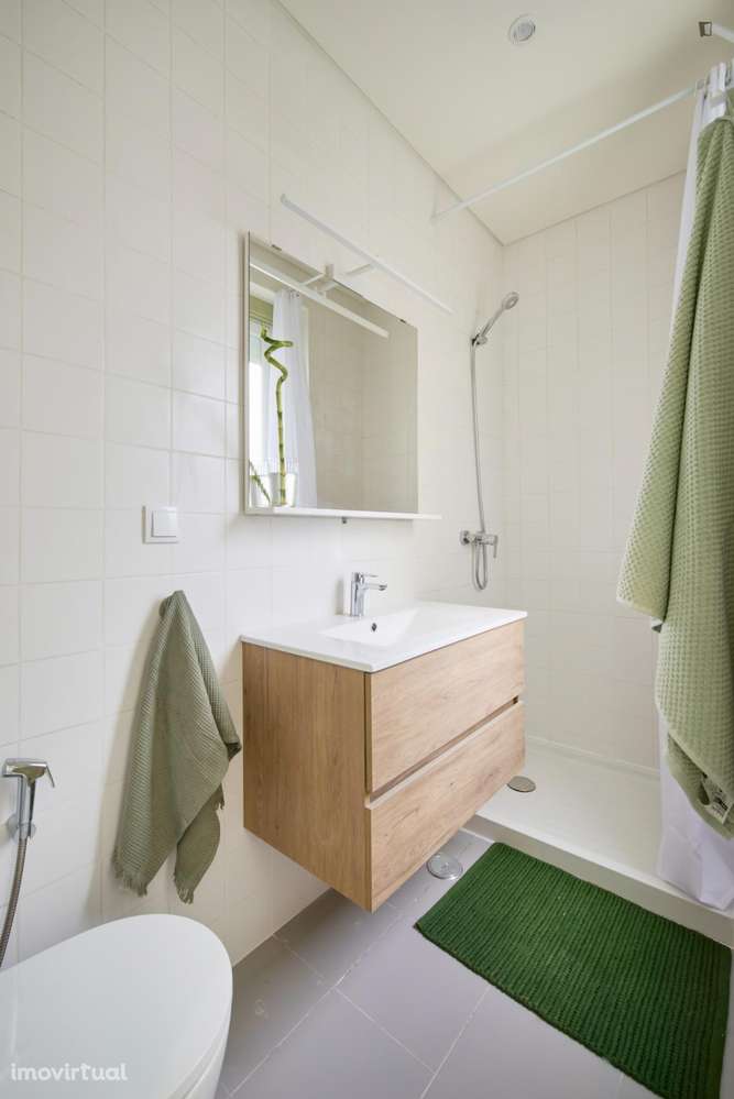 Quarto - localizado em Alcântara Lisbon - Grande imagem: 3/33