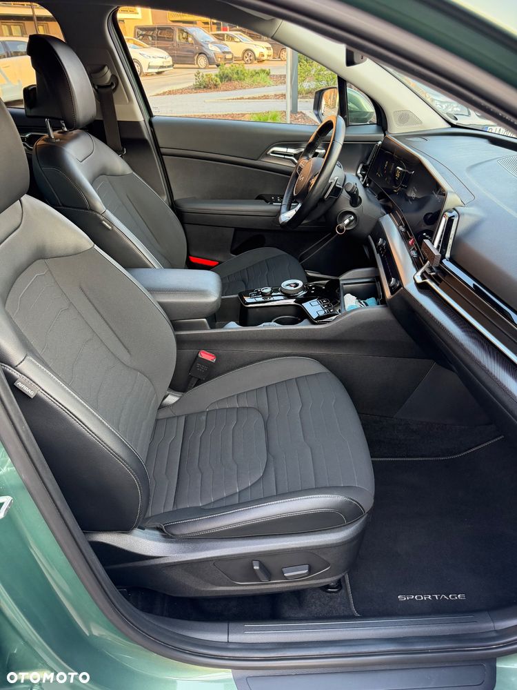 Kia Sportage 1.6 T-GDI AWD Eco-Dyn.+ (48V M-H) DCT Spirit - 18