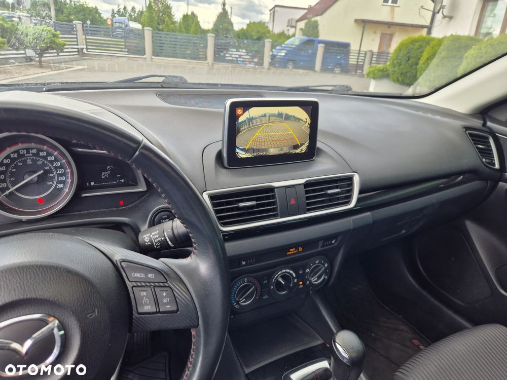 Mazda 3 - 8