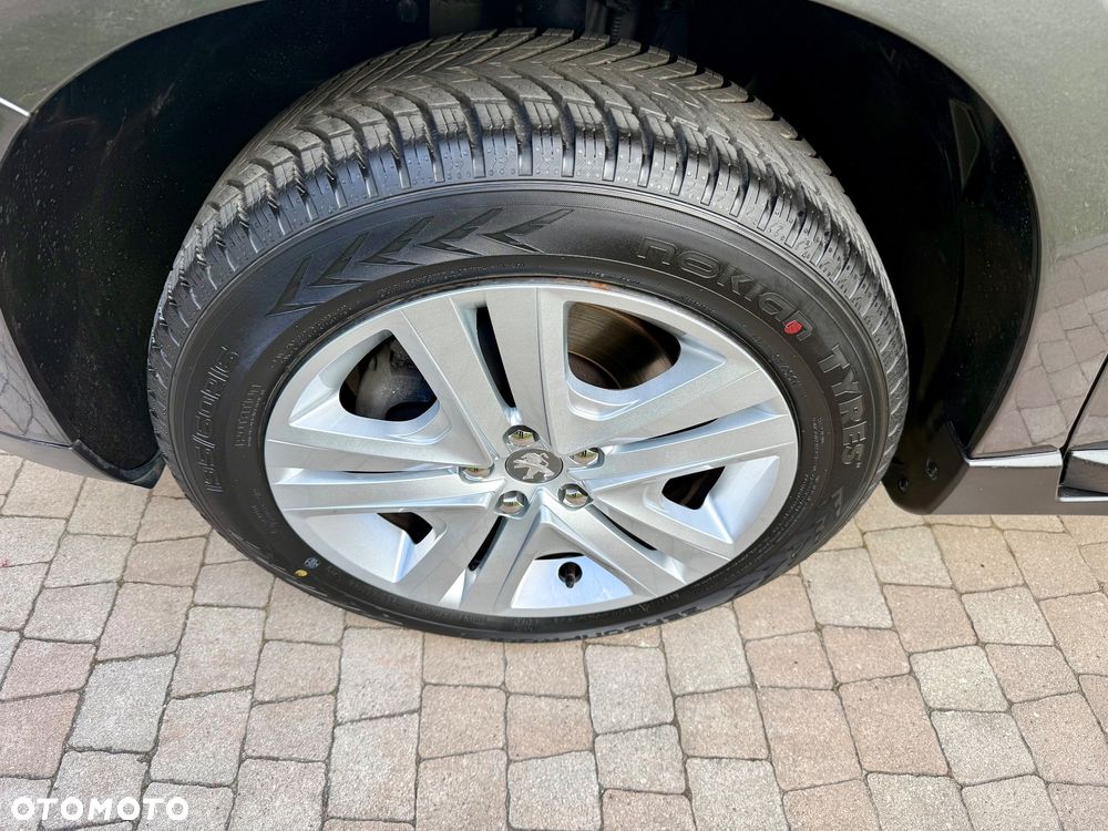 Peugeot 2008 PureTech 110 GPF Stop&Start EAT6 Style - 14