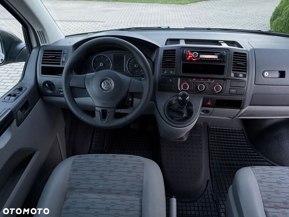 Volkswagen Transporter L2H2 - 28
