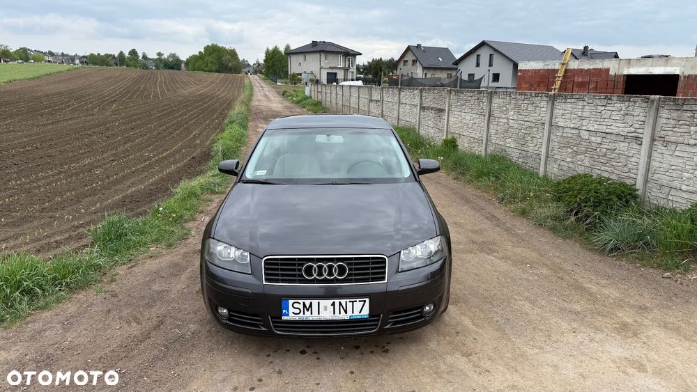 Audi A3 3-drzwiowe 2.0 TDI Attraction - 14