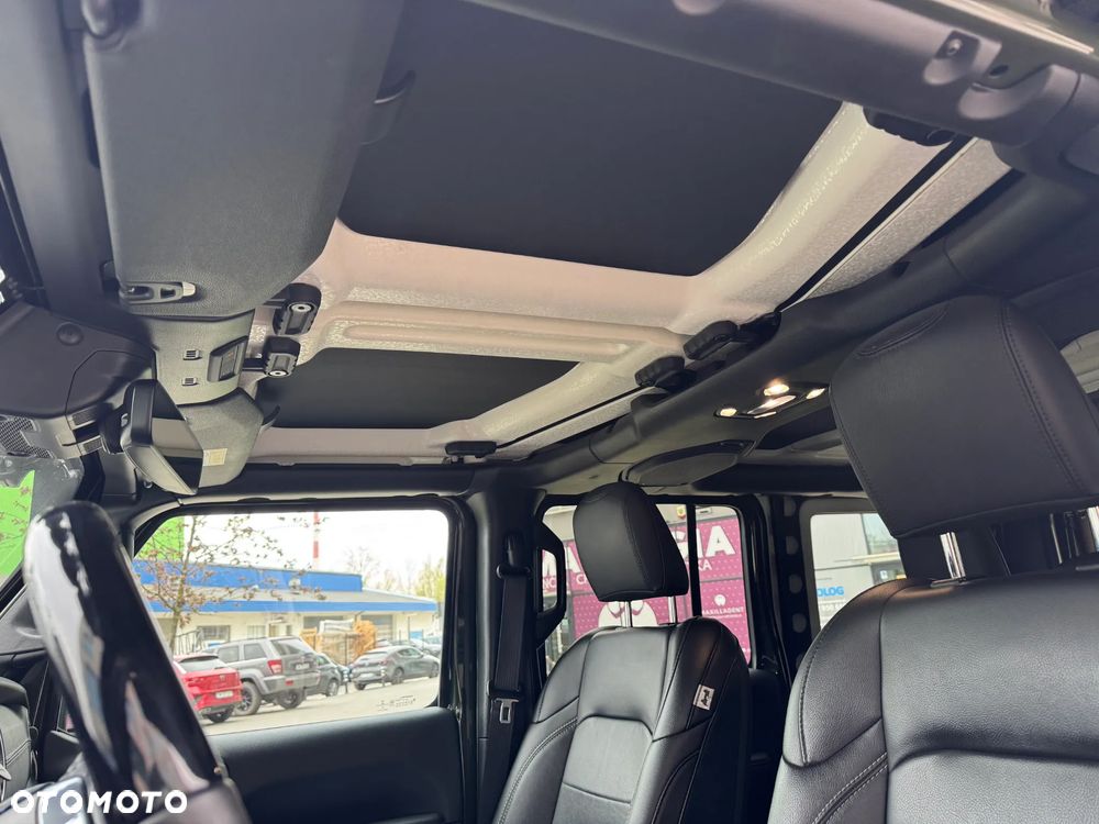 Jeep Wrangler Unlimited GME 2.0 Turbo Sahara - 21