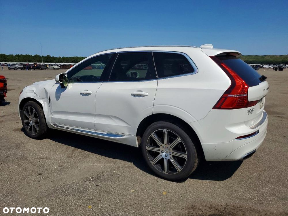 Volvo XC 60 - 4